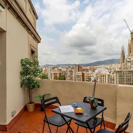 Ab Sagrada Familia Views-3